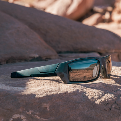 Reign - Black Camo Polarized